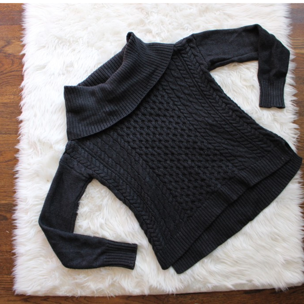 American Eagle Outfitters Womens Pullover Sweater Gray Long Sleeve Cowl Neck S